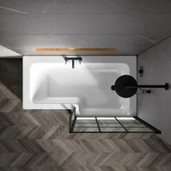 Vellamo City 6mm Matt Black Framed Hinged Bath Screen With Fixed Return - 1430 X 808mm -Drench Store 1500 l shape standard shower bath black crittal screen lifestyle3