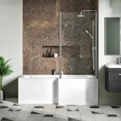 Drench Polished Chrome Fixed L-Shaped Bath Screen With Fixed Return - 1400 X 805mm -Drench Store drench 1700 amourcast l shaped bath screen fixed return lifestyle1