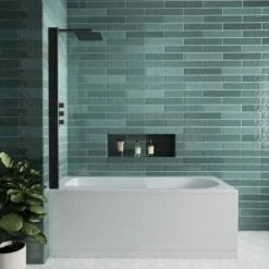 Drench Straight Single Ended Curved Bath & Shower Screen -Drench Store drench straight se curved bath 1700x700 black square screen lifestyle