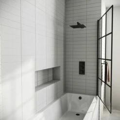 Drench Straight Single Ended Curved Bath & Matt Black Shower Screen 15 Drench Straight Single Ended Curved Bath & Matt Black Shower Screen -Drench Store drench straight se curved shower bath black grid screen detail