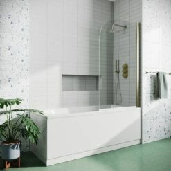 Drench Straight Single Ended Curved Bath & Brushed Brass Shower Screen -Drench Store drench straight se curved shower bath brushed brass curved screen lifestyle 2